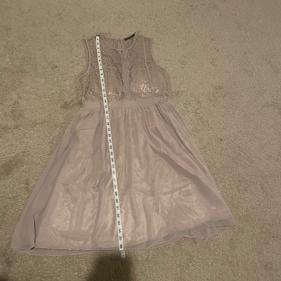 Suzy Shier Lace / Chiffon Dress - Picture 6 of 7